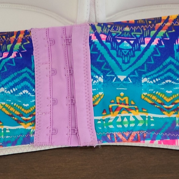 NWOT Jessica Simspson Swim top halter - Picture 4 of 6